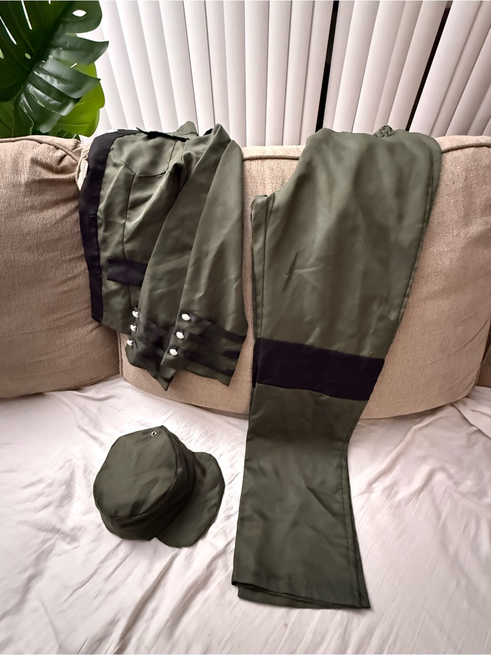 Men's Military-Inspired Olive Green Jacket and Trousers Set